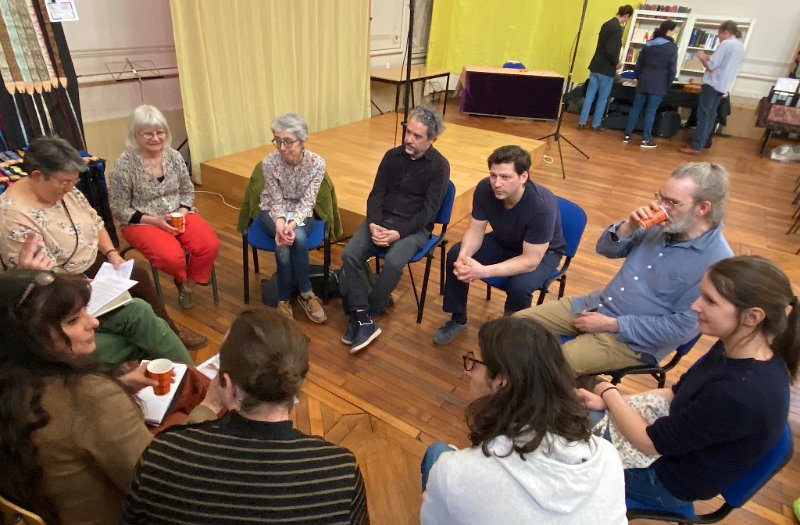 489692348_1151905013396530_3346975504962765364_n.jpg - Rencontre  pédagogique  entre  professeurs  de  luth