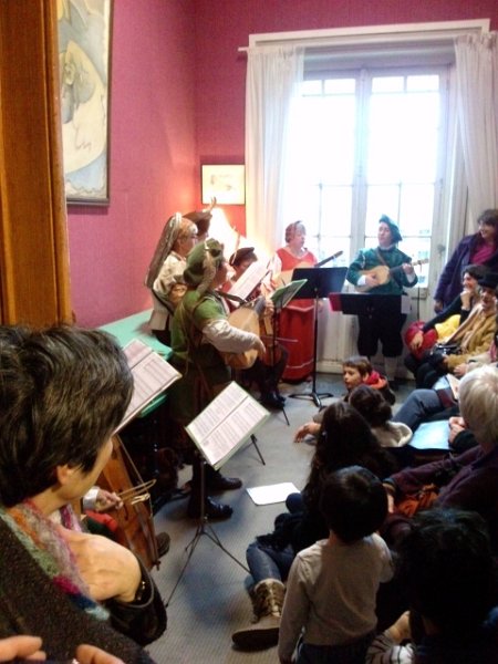 photo.JPG - Les Muses de Montparnasse au boudoir de la mairie !