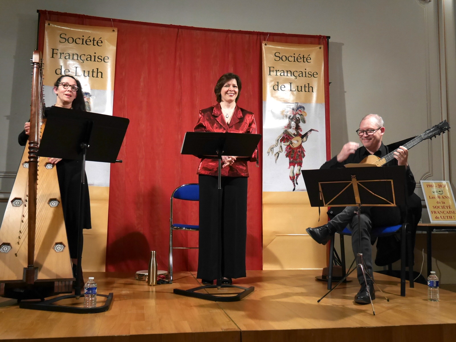 437121573_912201450700222_5241673629496079448_n.jpg - Ensemble Il Festino : avec Barbara Kusa (voix), Jennifer Vera (harpe espagnole), et Manuel De Grange (guitare baroque et direction)