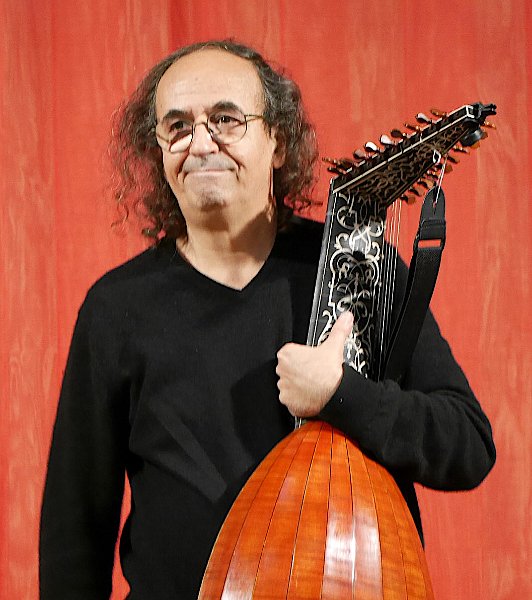 339135507_601382388717873_630678759276171903_n.jpg - Mauricio Buraglia, luth baroque : Sonate en Sib Majeur du Ms. de Dresde