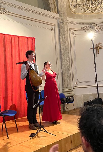 656064653_1430729688847393_7071946942873835894_n.jpg - Pierre-Baptiste Brioude : luth, et Véronique Bourin : soprano, Ayres et Lute songs de Dowland, Johnson et leurs contemporains...