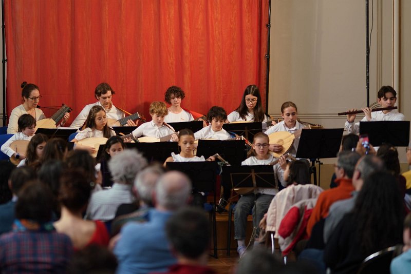 Amaury_Luth_2026_03_22_Journées_Luth_21.JPG - Les jeunes luthistes de la classe de Charenton (Prof. Céline Ferru), programme Dowland !